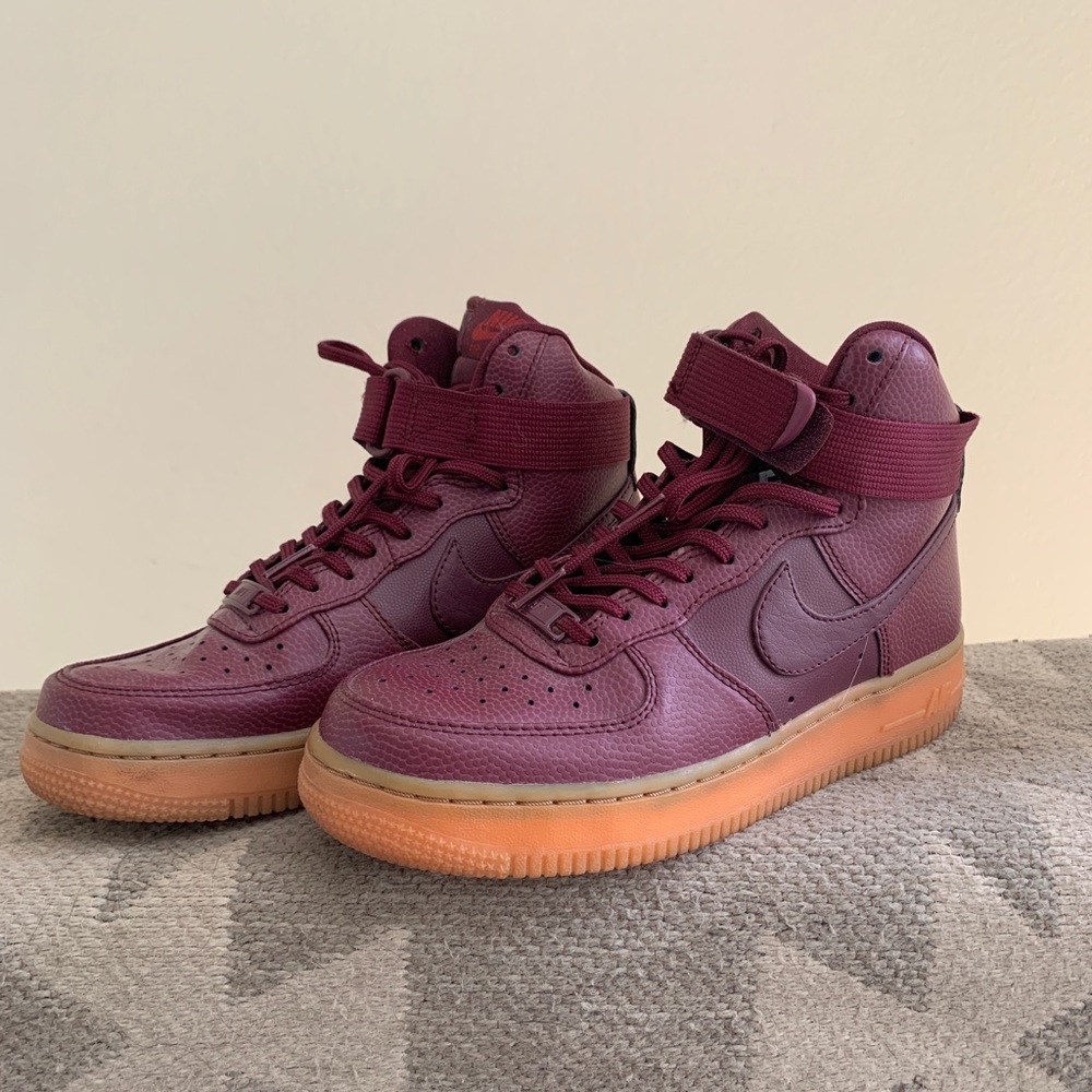Nike Air Force 1